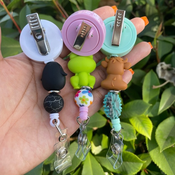 Cute Badge Reel - Picture 2 of 2